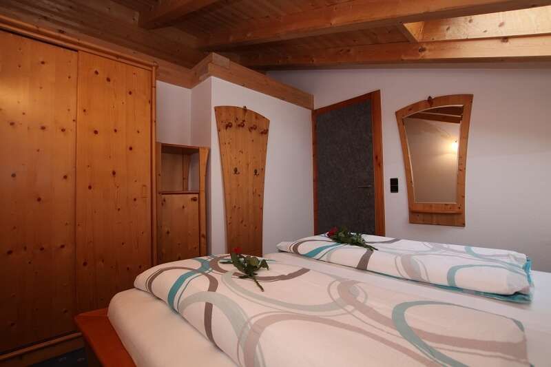 Appartement mit Doppelbett bei der Seaper Ranch im Wipptal